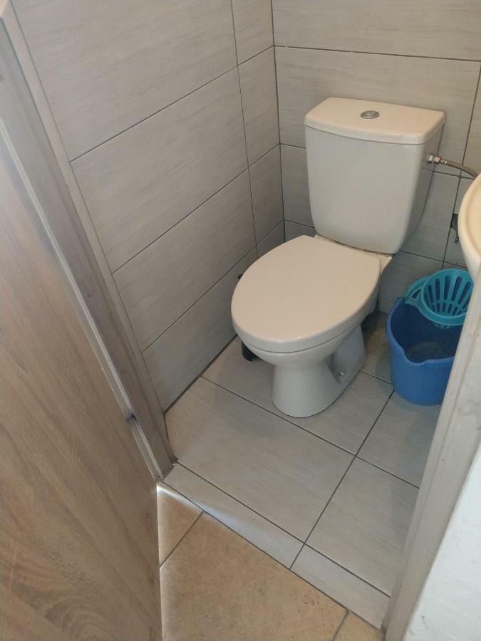 Fajne Stylowe Studio Z Aneksem Kuchennym Apartment Poznan Luaran gambar